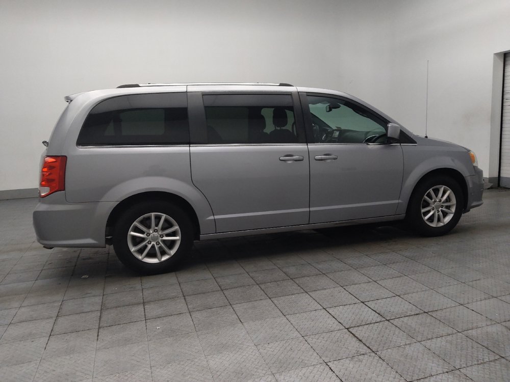 Used 2019 Dodge Grand Caravan SXT FWD image 10