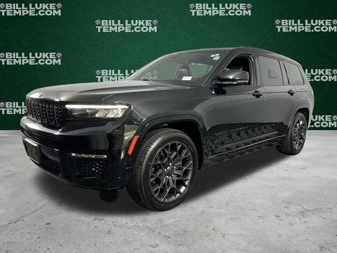 Used 2023 Jeep Grand Cherokee L Summit w/ High Altitude Package image 4