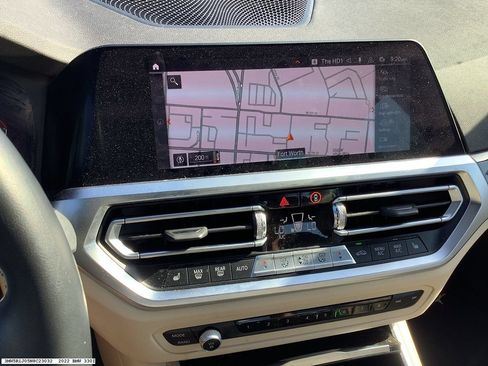 Used 2022 BMW 330i Sedan w/ Convenience Package RWD image 15