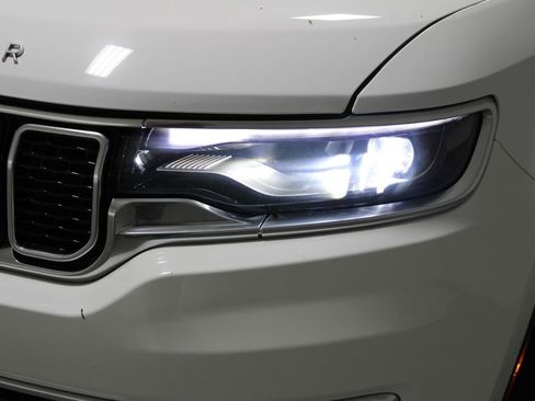 Used 2023 Jeep Wagoneer L Series II image 55