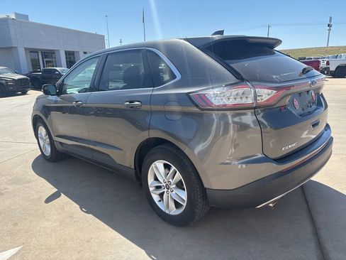 Used 2015 Ford Edge SEL image 4