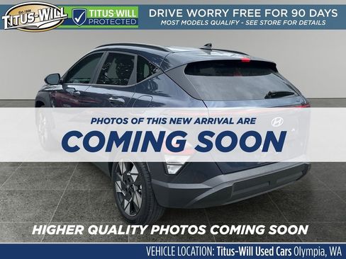 Used 2024 Hyundai Kona SEL image 3