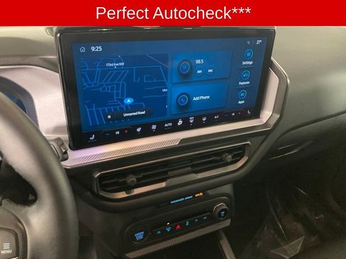 Used 2025 Ford Bronco Sport Outer Banks w/ Outer Banks Tech Package+ image 3