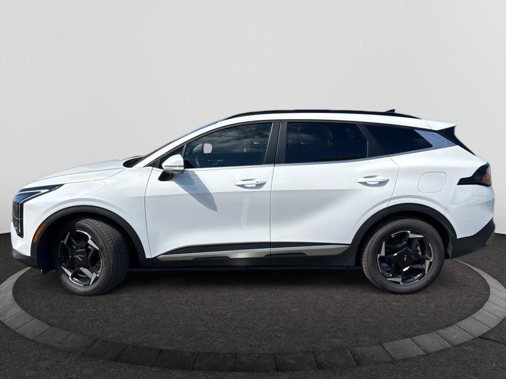 Used 2026 Kia Sportage EX w/ EX Panorama Roof Package FWD image 8