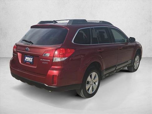 Used 2011 Subaru Outback 3.6R Limited w/ PWR Moonroof Pkg image 5