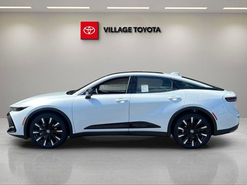 New 2026 Toyota Crown Platinum AWD/4WD image 2