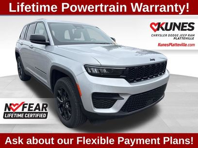 Used 2025 Jeep Grand Cherokee Altitude