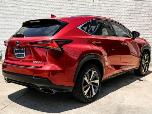 Used 2018 Lexus NX 300 FWD w/ Premium Package image 8