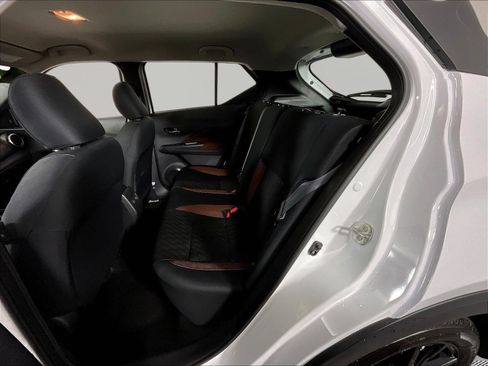 Used 2023 Nissan Kicks SR FWD image 22
