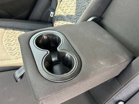 Used 2023 Chevrolet Equinox LT FWD image 39