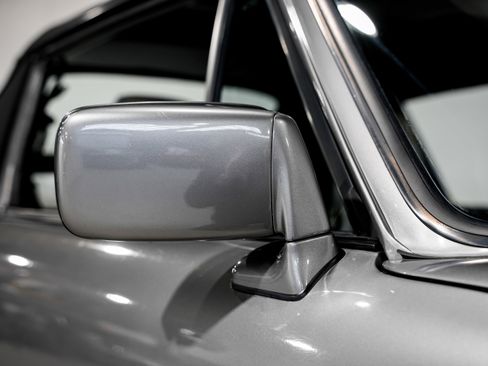 Used 1990 Porsche 911 Carrera image 36