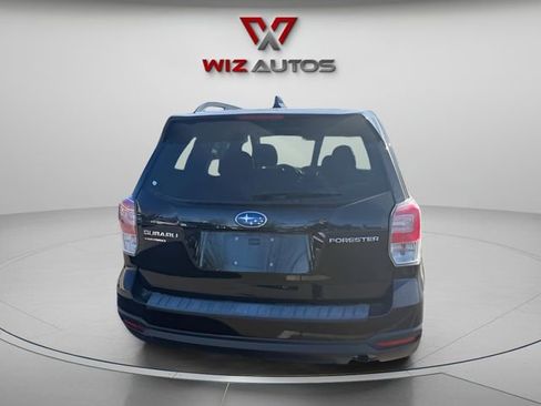 Used 2018 Subaru Forester 2.5i Premium w/ All-Weather Package image 8