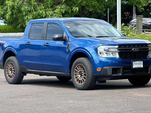 Used 2024 Ford Maverick XLT w/ Equipment Group 300A Standard AWD/4WD image 9