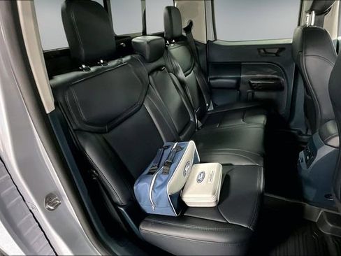 New 2026 Ford Maverick Lariat w/ Black Appearance Package image 10