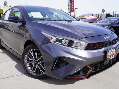 Used 2023 Kia Forte GT-Line w/ GT-Line Technology Package image 2