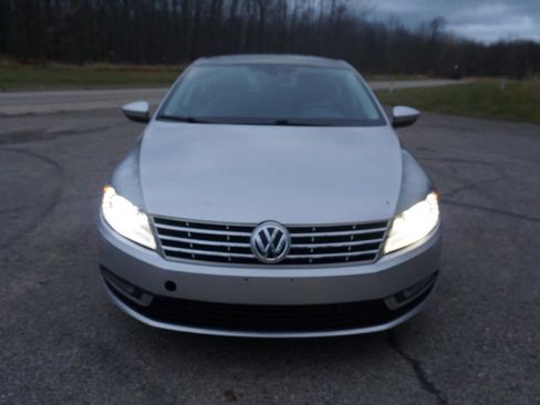 Used 2014 Volkswagen CC Executive FWD image 8