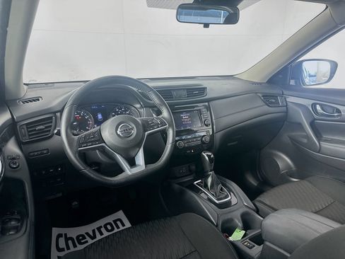 Used 2019 Nissan Rogue SV AWD/4WD image 21