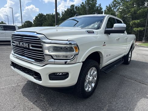 Used 2021 RAM 2500 Laramie AWD/4WD image 3