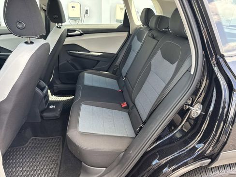 Used 2025 Volkswagen Taos S FWD image 14