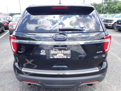 Used 2018 Ford Explorer XLT w/ Equipment Group 202A AWD/4WD image 5