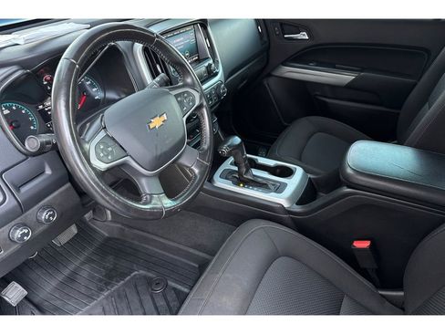 Used 2021 Chevrolet Colorado LT image 10