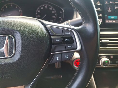 Used 2018 Honda Accord Sport image 21