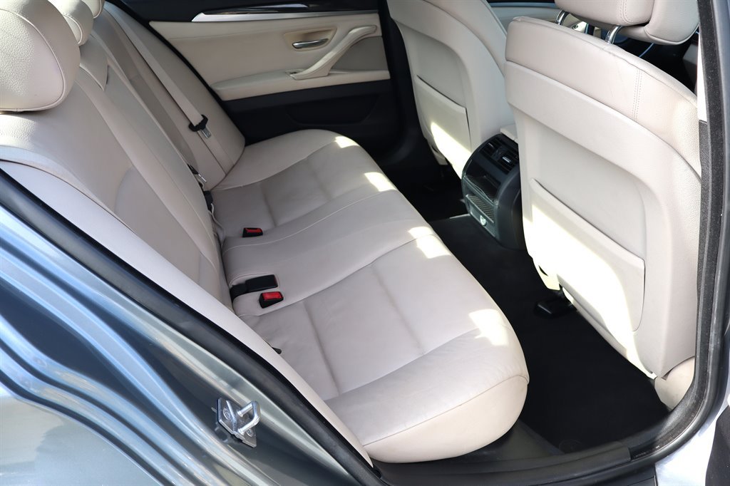 Used 2011 BMW 535i Sedan RWD image 20
