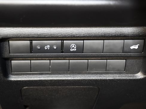 Used 2026 Mitsubishi Outlander AWD image 36
