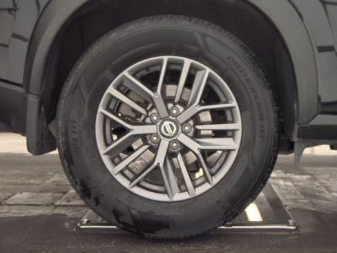 Used 2021 Nissan Rogue S image 12