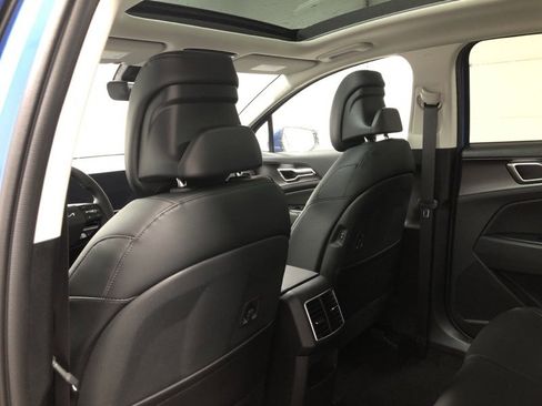 New 2026 Kia Sportage EX w/ EX Panorama Roof Package image 18