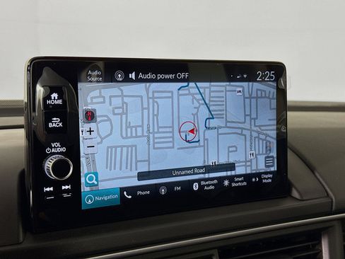 New 2025 Honda Pilot Touring image 14