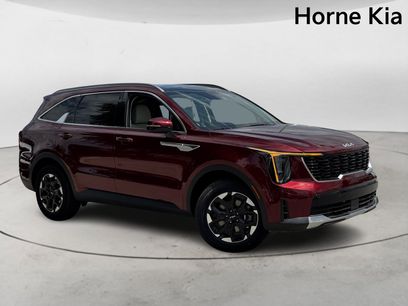 New 2025 Kia Sorento S w/ Panoramic Sunroof Package