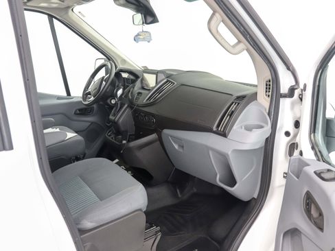 Used 2017 Ford Transit 350 XLT image 15