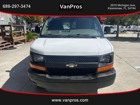 Used 2012 Chevrolet Express 2500 image 7
