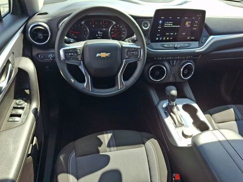 Used 2023 Chevrolet Blazer LT AWD/4WD image 11