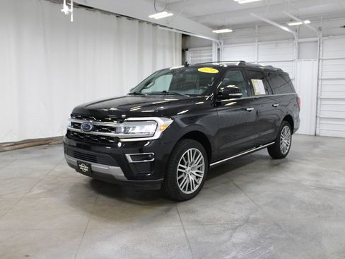 Used 2024 Ford Expedition Max Limited image 4