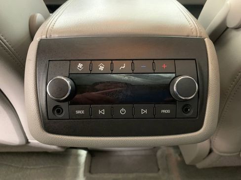 Used 2009 GMC Acadia SLT w/ Visibility Package image 22