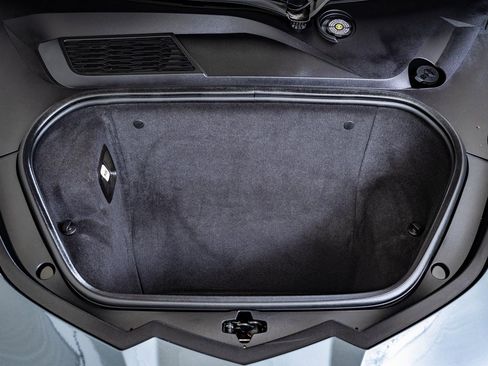 Used 2020 Chevrolet Corvette Stingray Premium Cpe w/ 3LT image 41