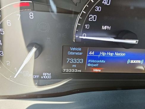 Used 2017 Cadillac XT5 Luxury w/ Driver Awareness Package FWD image 25