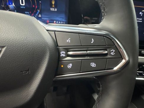 New 2026 Chevrolet Equinox LT w/ Convenience Package II FWD image 40