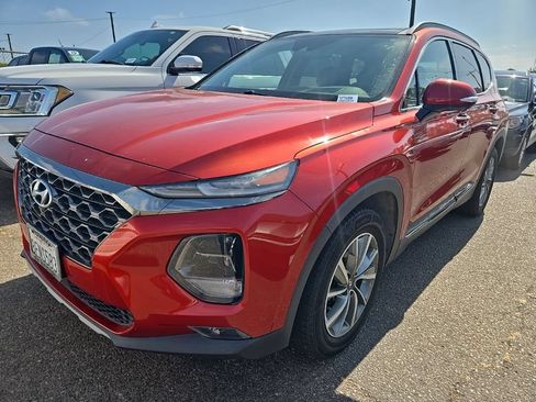 Used 2019 Hyundai Santa Fe FWD image 2
