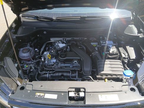 New 2025 Volkswagen Taos S image 20