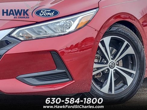 Used 2020 Nissan Sentra SV image 3