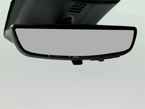 Used 2024 Chevrolet Traverse Z71 w/ Enhanced Driving Package image 35