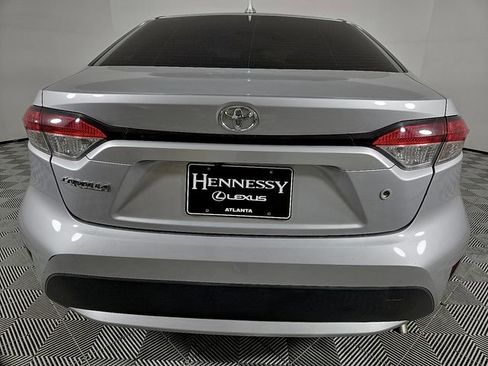 Used 2021 Toyota Corolla L image 6