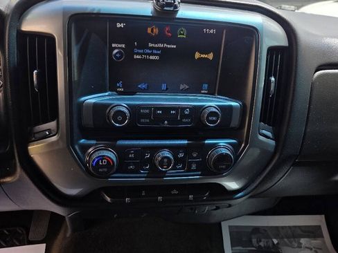 Used 2015 Chevrolet Silverado 2500 LT w/ LT Convenience Package RWD image 11
