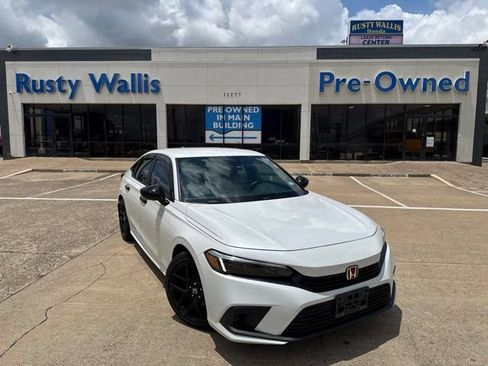 Used 2024 Honda Civic Sport image 1