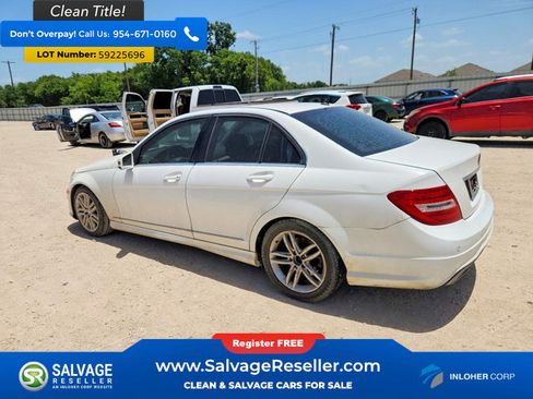 Used 2013 Mercedes-Benz C 250 Sedan image 3
