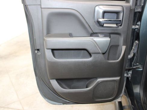 Used 2018 Chevrolet Silverado 1500 LT image 23