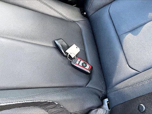 Used 2017 BMW 330i Sedan image 10